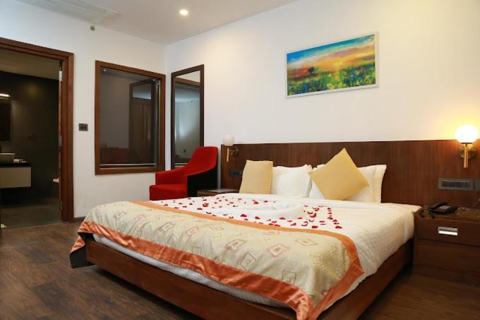 Iritti Hotel Sky Paradise מראה חיצוני תמונה